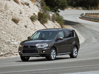 Illustration for article titled 2010 Mitsubishi Outlander GT: First Drive
